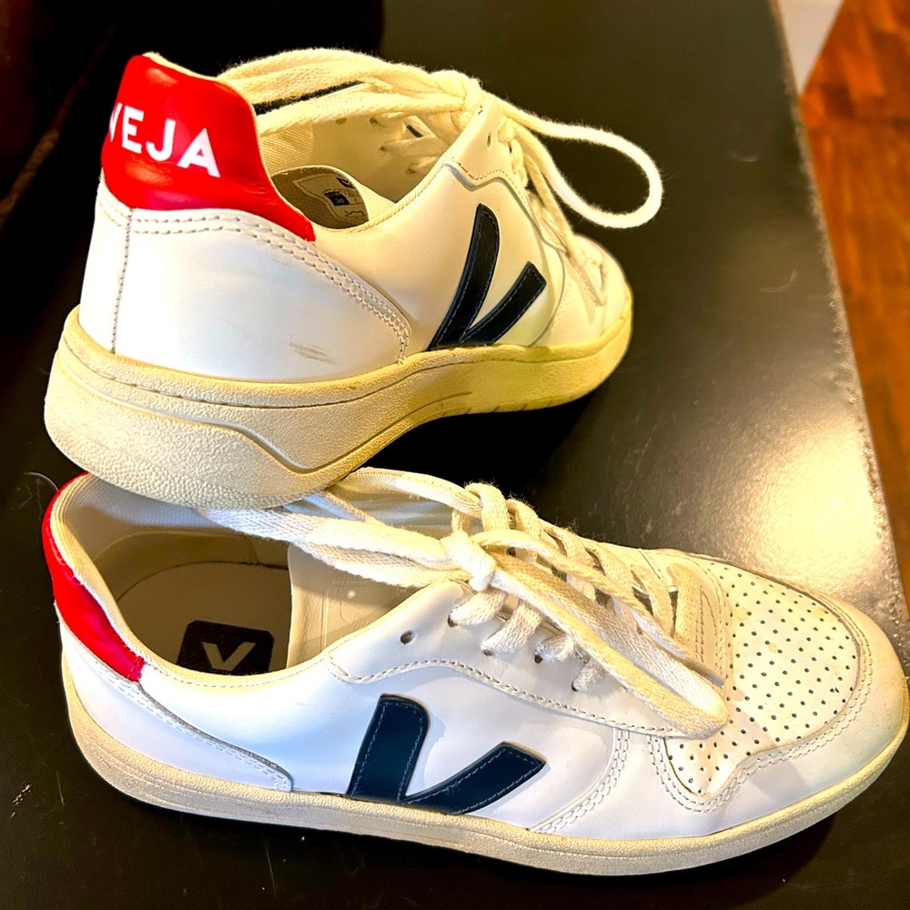 Veja Sneakers